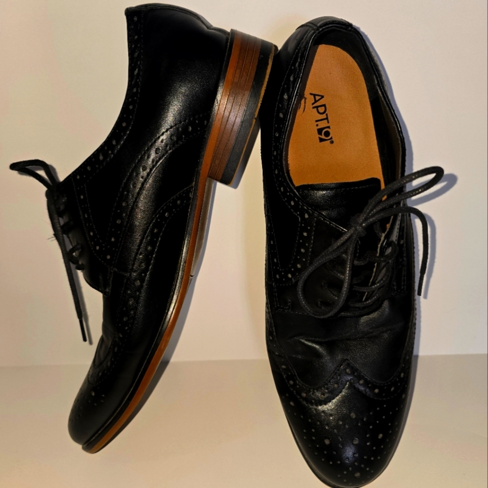 Men's Apt. 9 Brewster Wingtip Dress Shoe size 9